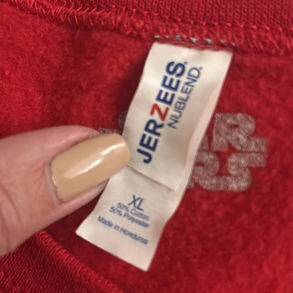 Baby Yoda holiday sweatshirt - Picture 5 of 6